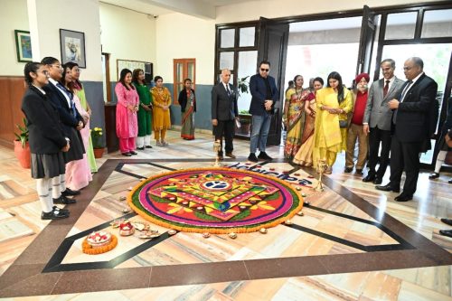 412db1dde24f4fb1a26d06ff5aa66362